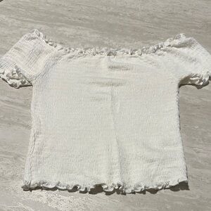 Heart & Hips Cream Ruffled Fitted Blouse